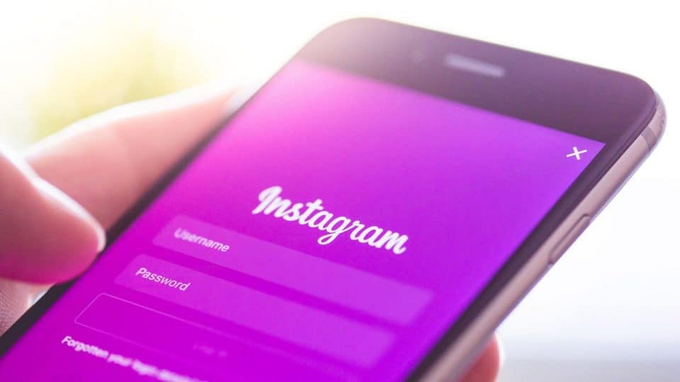 Adding instagram to your device
